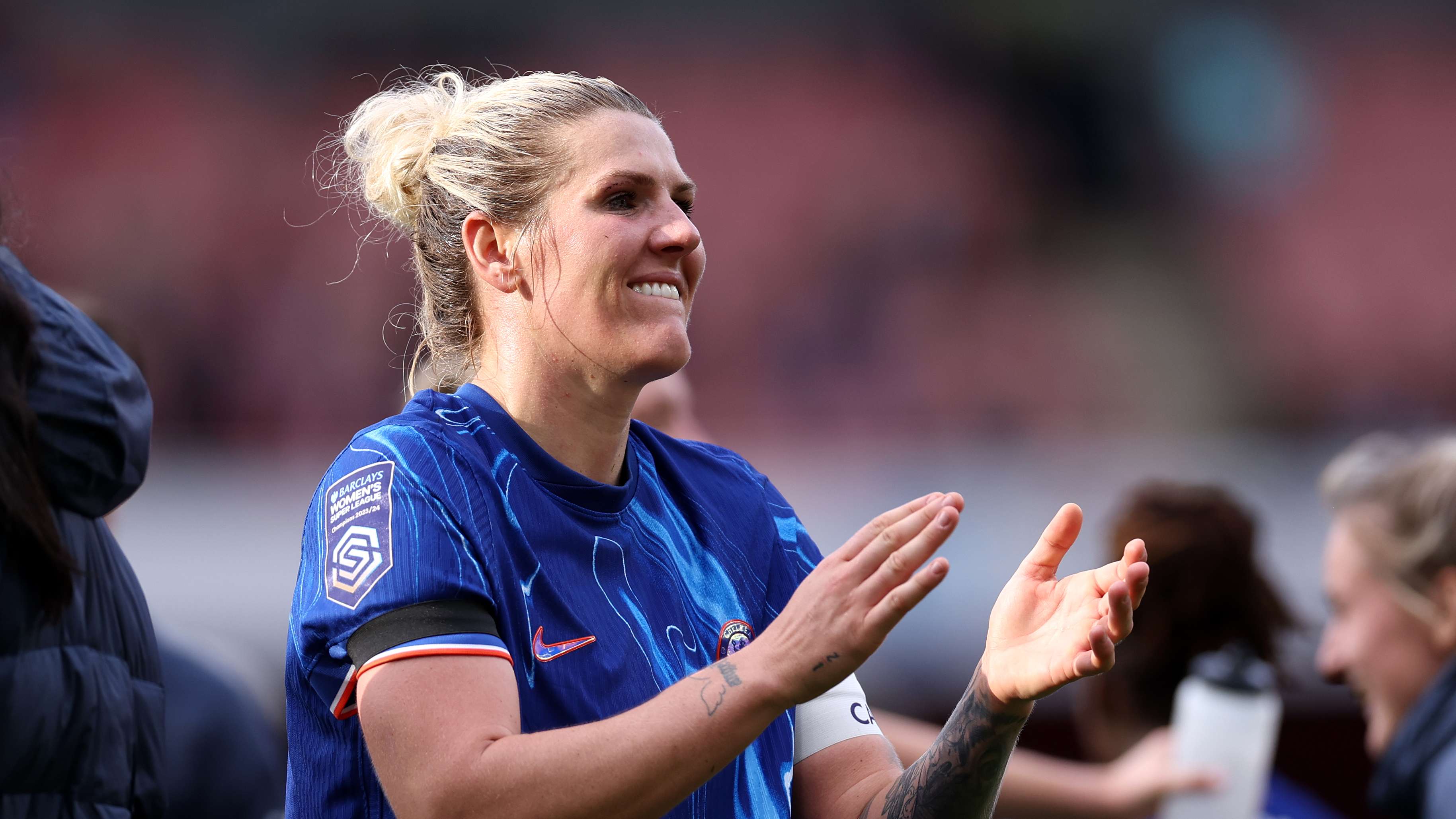 及其在推动 及其在推动